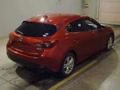 Mazda AXELA  с аукциона в Японии