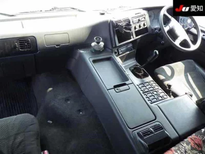 Mitsubishi FUSO TRUCK  с аукциона в Японии