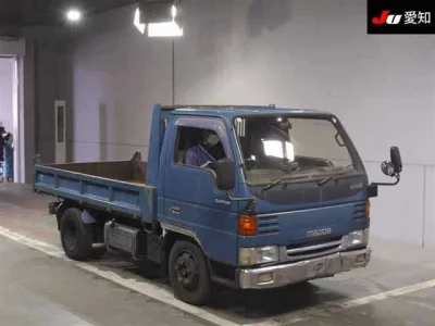 Mazda TITAN  с аукциона в Японии