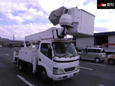 Hino TRUCK