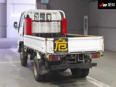 Isuzu TRUCK