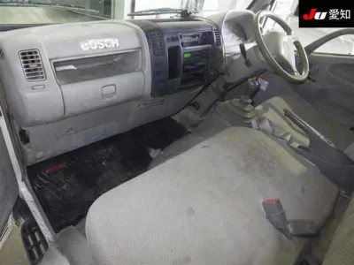 Hino DUTRO  с аукциона в Японии