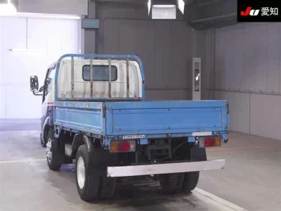Hino DUTRO  с аукциона в Японии