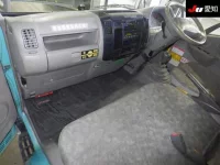 Hino DUTRO лот № 7077 оценка 3  с аукциона в Японии 2