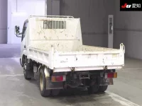 Hino DUTRO лот № 4180 оценка 3.5  с аукциона в Японии 1