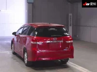 Toyota WISH лот № 30724 оценка 3.5  с аукциона в Японии 1