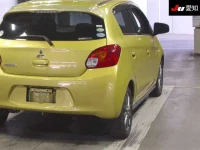 Mitsubishi MIRAGE лот № 30810 оценка 4  с аукциона в Японии 7