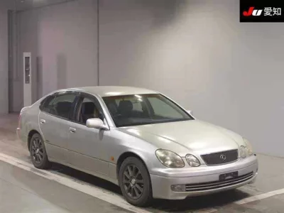 Toyota ARISTO  с аукциона в Японии