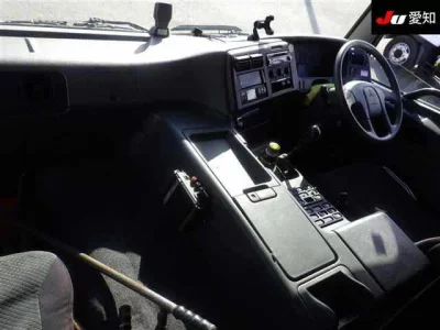 Mitsubishi FUSO TRUCK  с аукциона в Японии