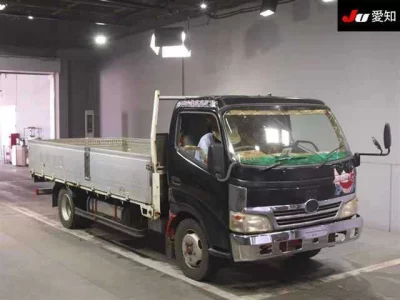 Hino DUTRO  с аукциона в Японии