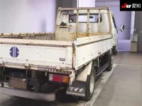 Toyota DYNA лот № 8077 оценка 3  с аукциона в Японии 7