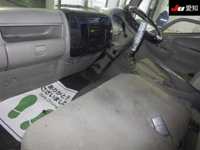 Hino DUTRO  с аукциона в Японии