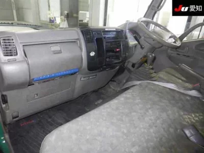 Hino DUTRO  с аукциона в Японии
