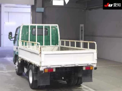 Hino DUTRO  с аукциона в Японии