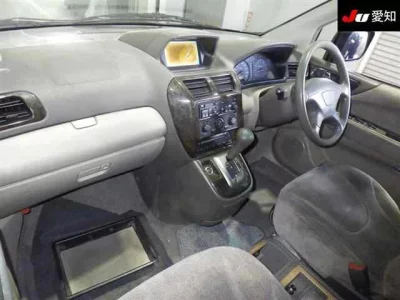 Mitsubishi CHARIOT GRANDIS