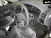 Nissan SUNNY лот № 30670 оценка 3  с аукциона в Японии 4