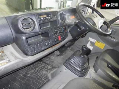 Hino DUTRO  с аукциона в Японии