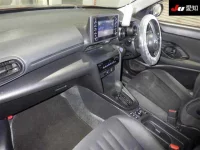 Toyota YARIS CROSS лот № 30658 оценка 4  с аукциона в Японии 2