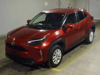 Toyota YARIS CROSS  с аукциона в Японии