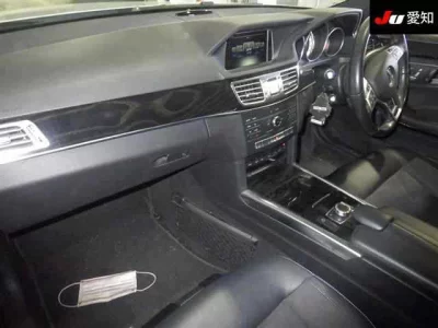 Mercedes-Benz E CLASS WAGON