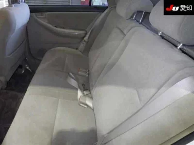 Toyota COROLLA RUNX  с аукциона в Японии