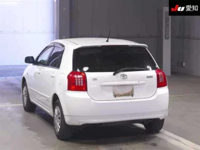Toyota COROLLA RUNX  с аукциона в Японии