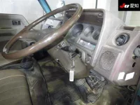 Toyota DYNA лот № 7123 оценка 3  с аукциона в Японии 4