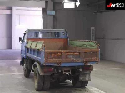 Mazda TITAN  с аукциона в Японии