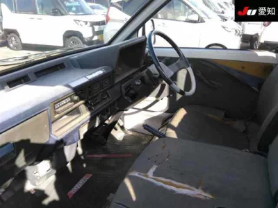 Toyota LITE ACE TRUCK  с аукциона в Японии