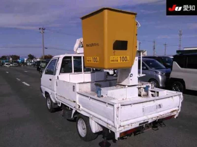 Toyota LITE ACE TRUCK  с аукциона в Японии