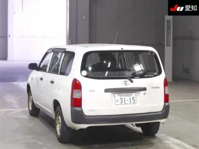Toyota PROBOX  с аукциона в Японии