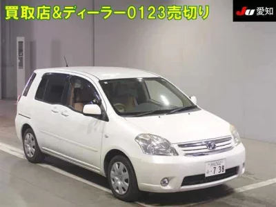 Toyota RAUM