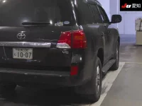 Toyota LAND CRUISER лот № 3156 оценка 4  с аукциона в Японии 7