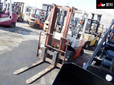 Nissan FORKLIFT