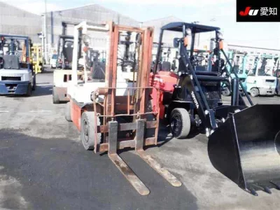 Nissan FORKLIFT