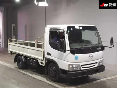 Mazda TITAN  с аукциона в Японии