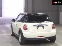 BMW MINI лот № 30859 оценка 4  с аукциона в Японии 1