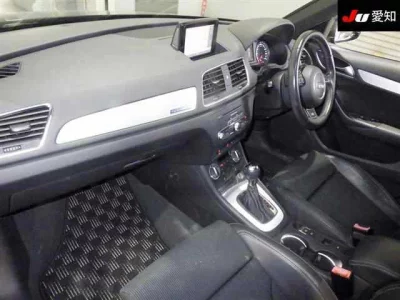 Audi Q3  с аукциона в Японии