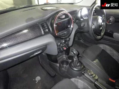 BMW MINI  с аукциона в Японии