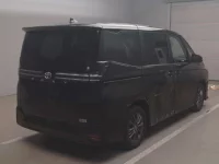 Toyota VOXY лот № 50014 оценка RA  с аукциона в Японии 1