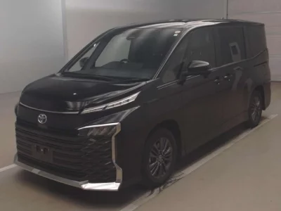 Toyota VOXY  с аукциона в Японии
