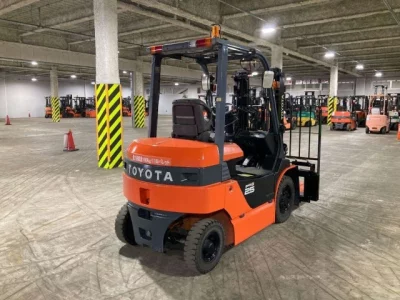 Toyota FORKLIFT
