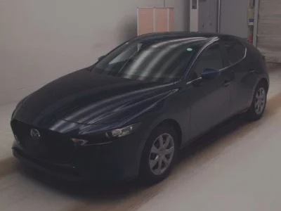 Mazda MAZDA3  с аукциона в Японии
