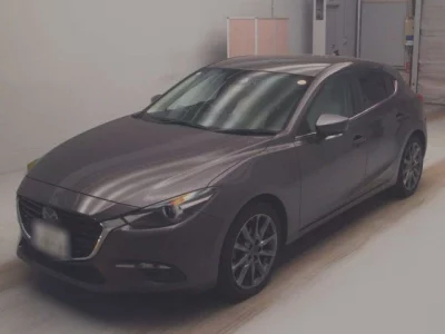 Mazda AXELA  с аукциона в Японии