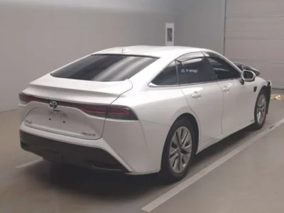 Toyota MIRAI  с аукциона в Японии