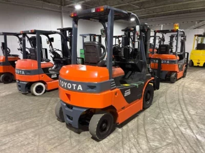 Toyota FORKLIFT