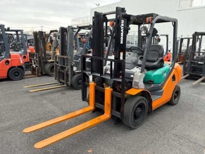 KOMATSU FORKLIFT