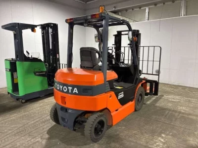 Toyota FORKLIFT