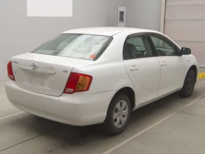Toyota COROLLA AXIO  с аукциона в Японии
