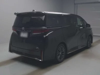 Toyota VELLFIRE  с аукциона в Японии